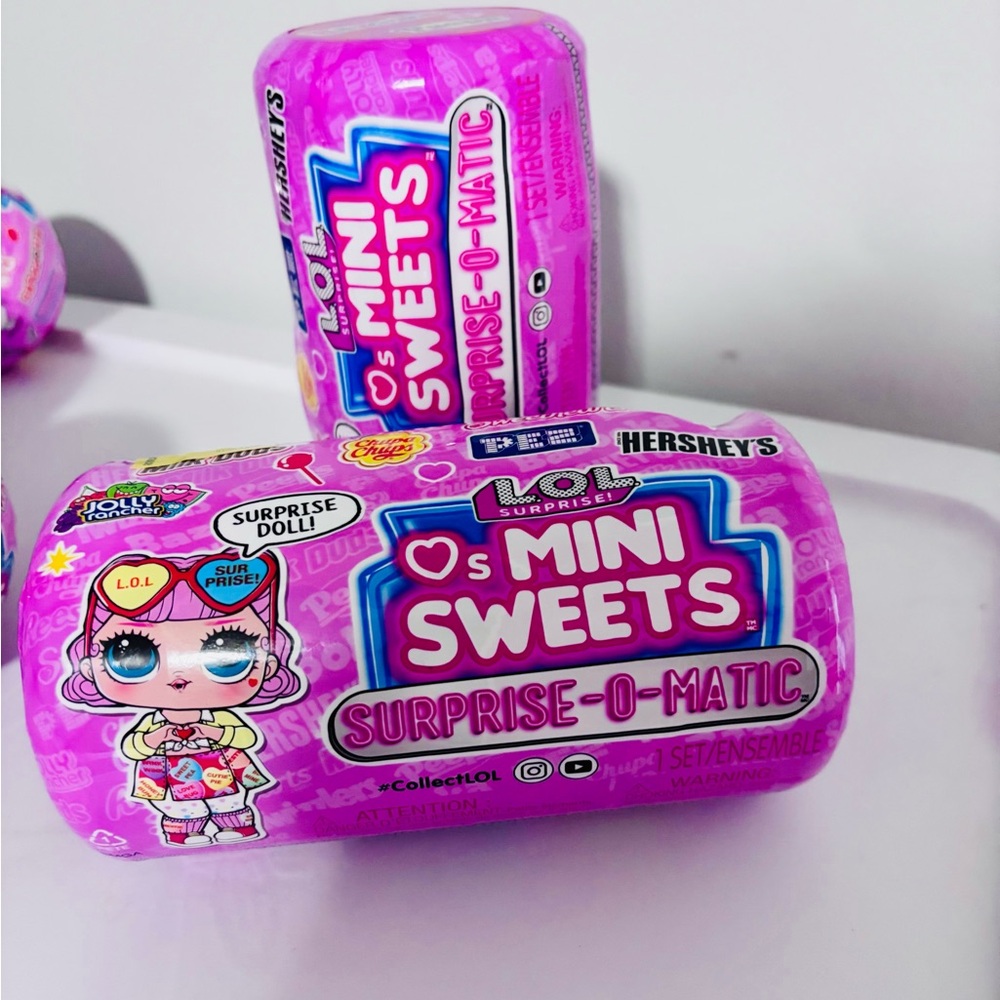 2 L.O.L. Surprise! O's Mini Sweets Surprise-O-Matic - Bright Pink